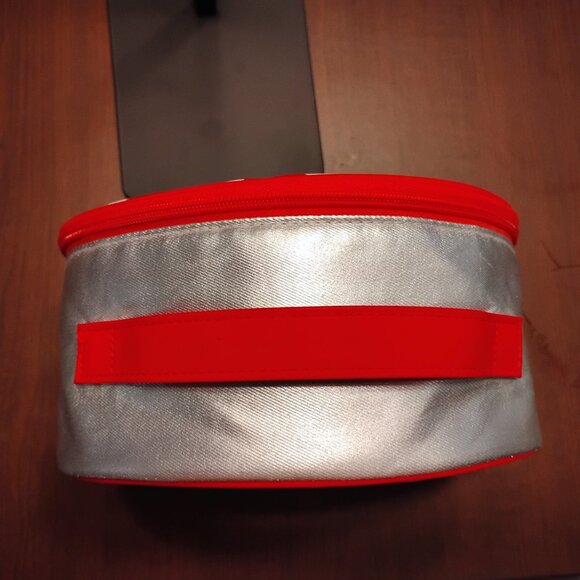 Clinique Peppermint Swirl Cosmetic Bag - Picture 3 of 4